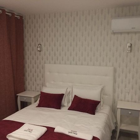 Isis Guest House Braga Esterno foto