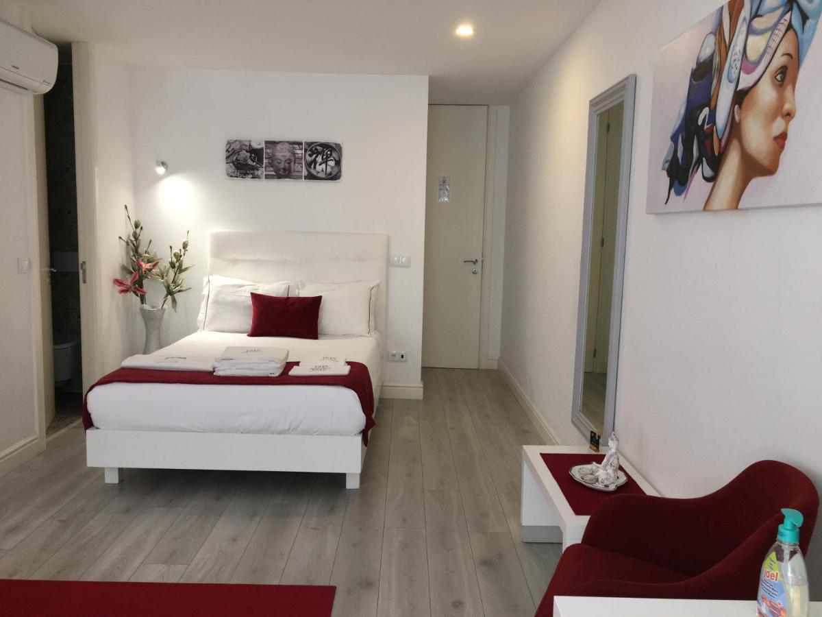 Isis Guest House Braga Esterno foto