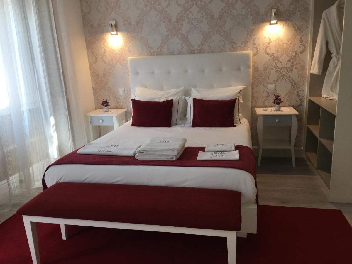 Isis Guest House Braga Esterno foto