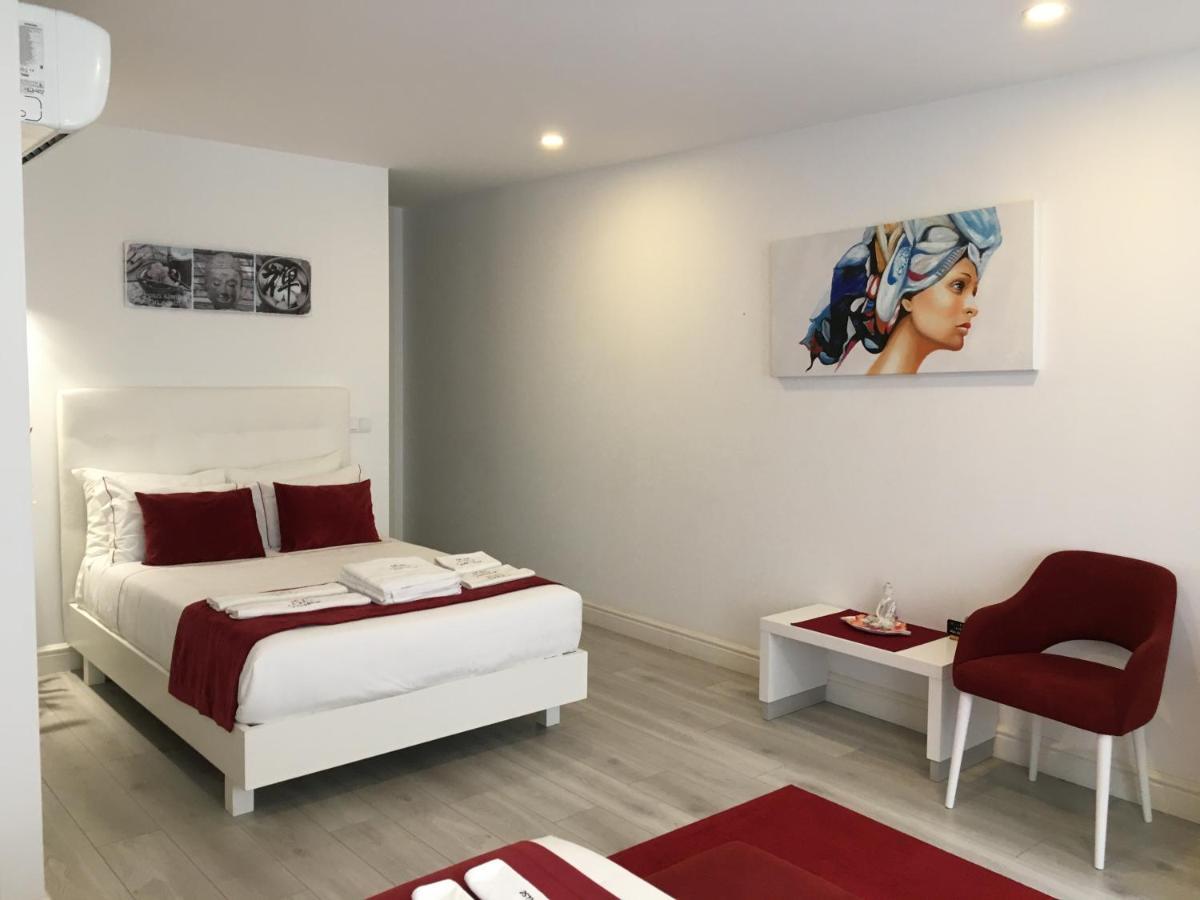 Isis Guest House Braga Esterno foto